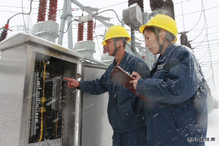 大兴安岭供电公司积极迎战暴雪天气保供电