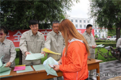 兴凯湖电业局：安兴供电电力安全宣传“赶大集”