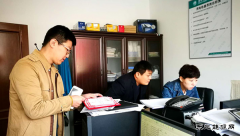 兴凯湖电业局：省电力公司客服部到青山供电对行业服务明星进行测