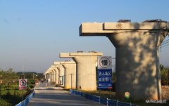 中铁二十一局：兴泉铁路兴国段最长桥梁平江特大桥成功浇筑0号块