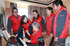 庆“三八”：兴凯湖公司到老年服务中心开展慰问活动