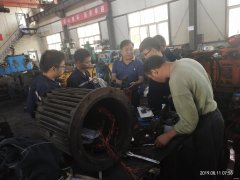高山煤矿：对新分配机电专业大学生进行集中培训