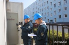 乌兰浩特市供电公司：“双节”如约至 保电进行时