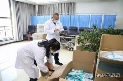 潞宁煤业：硬核福利！免费为职工发放口罩防疫物资储备充足