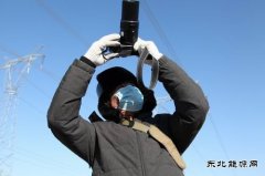 吴长富：37年徒步万里,初心不改守光明