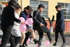 蒲白矿业煤矿运营、实业公司联合举办庆祝“三八”节趣味活动