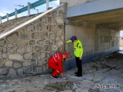 富蕴执法大队联合多部门对公路桥梁、隧道、涵洞开展全面“体检”
