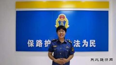 哈巴河执法大队：我和党旗合个影，对党说句心里话