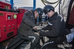 小峪煤业公司：奋战“冲刺季” 不遗余力保安全