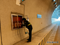 富蕴执法大队：联合多部门开展“节前”公路安全隐患排查
