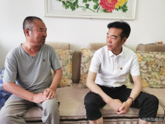 白水马南联合党委：“七一”慰问困难党员 组织关怀暖人心