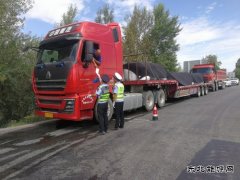 哈巴河执法大队： 持续开展路警联合治超、确保道路安全畅通