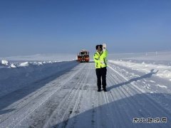 哈巴河执法大队：我为群众办实事，除雪保畅保安全