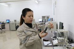 汝丽红：甘为人梯的好“师傅”