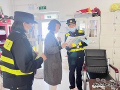 阿勒泰执法支队哈巴河执法大队：加强超限超载治理 齐抓共管保通
