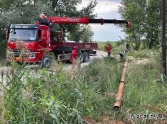 阿勒泰执法支队：兵地联动执法   路域环境再提升