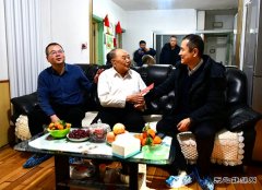 黑龙江水电总厂：节前走访慰问离退休老党员活动