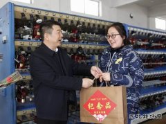 淮北双龙公司：情暖“三八”节  让安全相伴 幸福同行