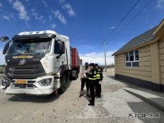 哈巴河执法大队：加大法律法规宣传，提升路警联合治超效能