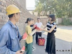 图片新闻：高温不去，清凉不断