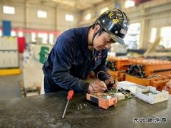 陕西中能煤田有限公司：瞧，这小伙儿真帅