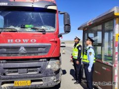 富蕴执法大队：强化联合执法，严查超限运输保畅通