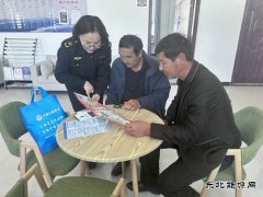 青河执法大队：双节前夕深耕沿线普法 织密公路安全“防护网”
