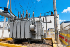 柠条塔矿业公司：变压器里外大翻新！运行稳了