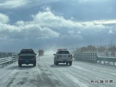 哈巴河执法大队：风雪无阻守一线，清雪保通护出行