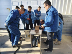 国网巴林左旗供电公司：开展补偿器安装培训